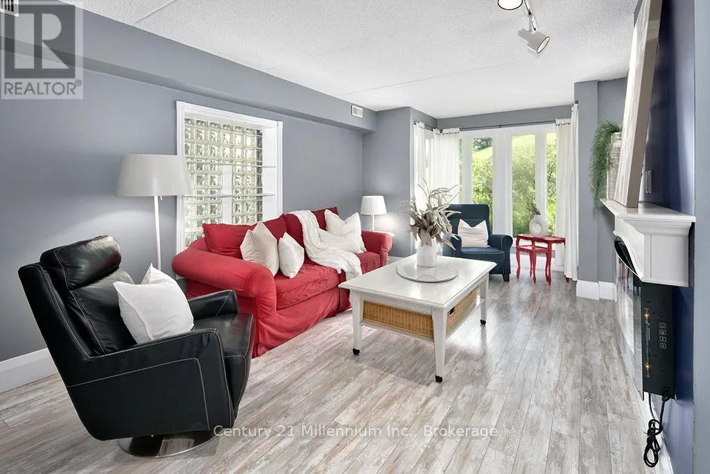 121 - 796404 GREY ROAD 19, #121