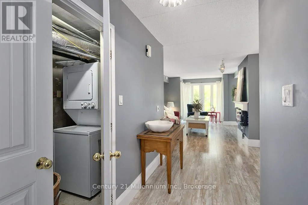 121 - 796404 GREY ROAD 19, #121