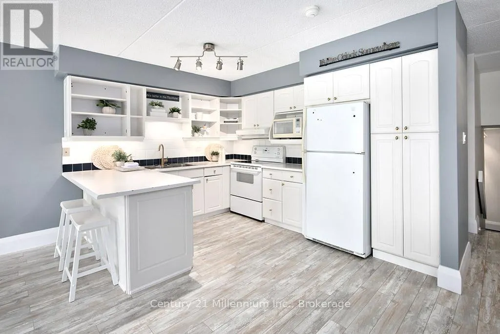 121 - 796404 GREY ROAD 19, #121