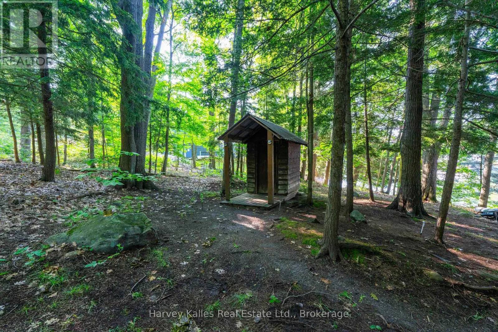 4 - 1254 BARLOCHAN ROAD, #4