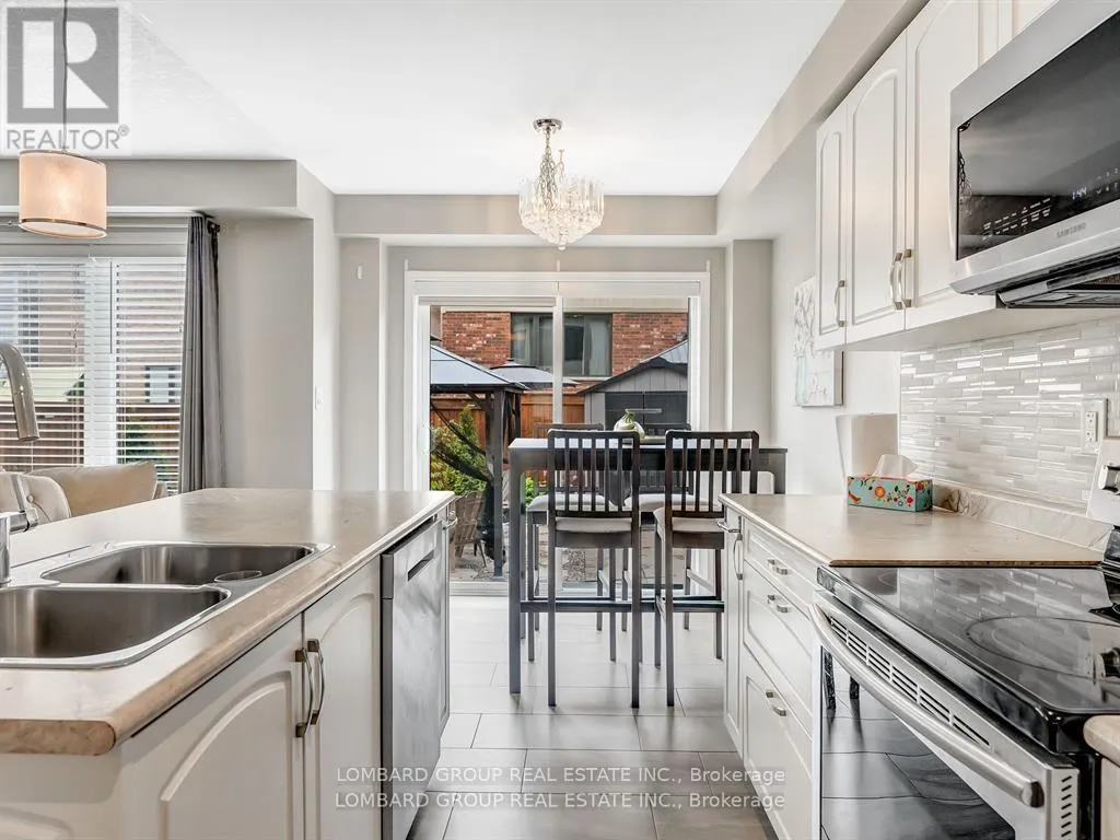 83 ARNOLD MARSHALL BOULEVARD