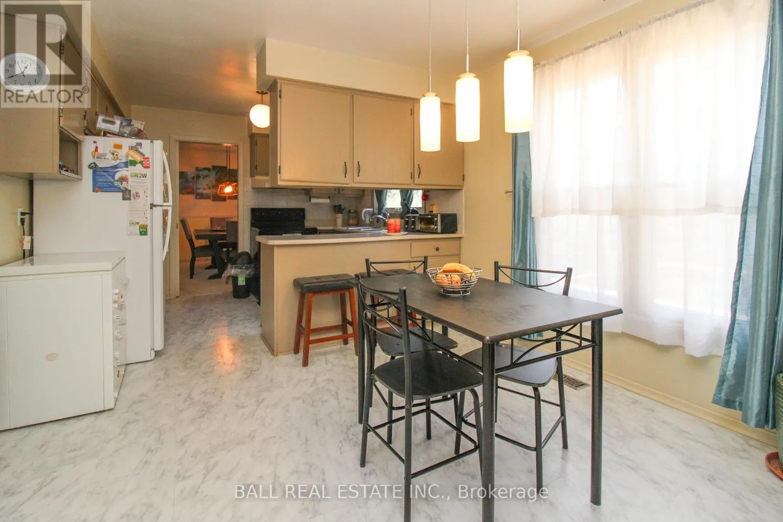 1305 BRIDLE DRIVE