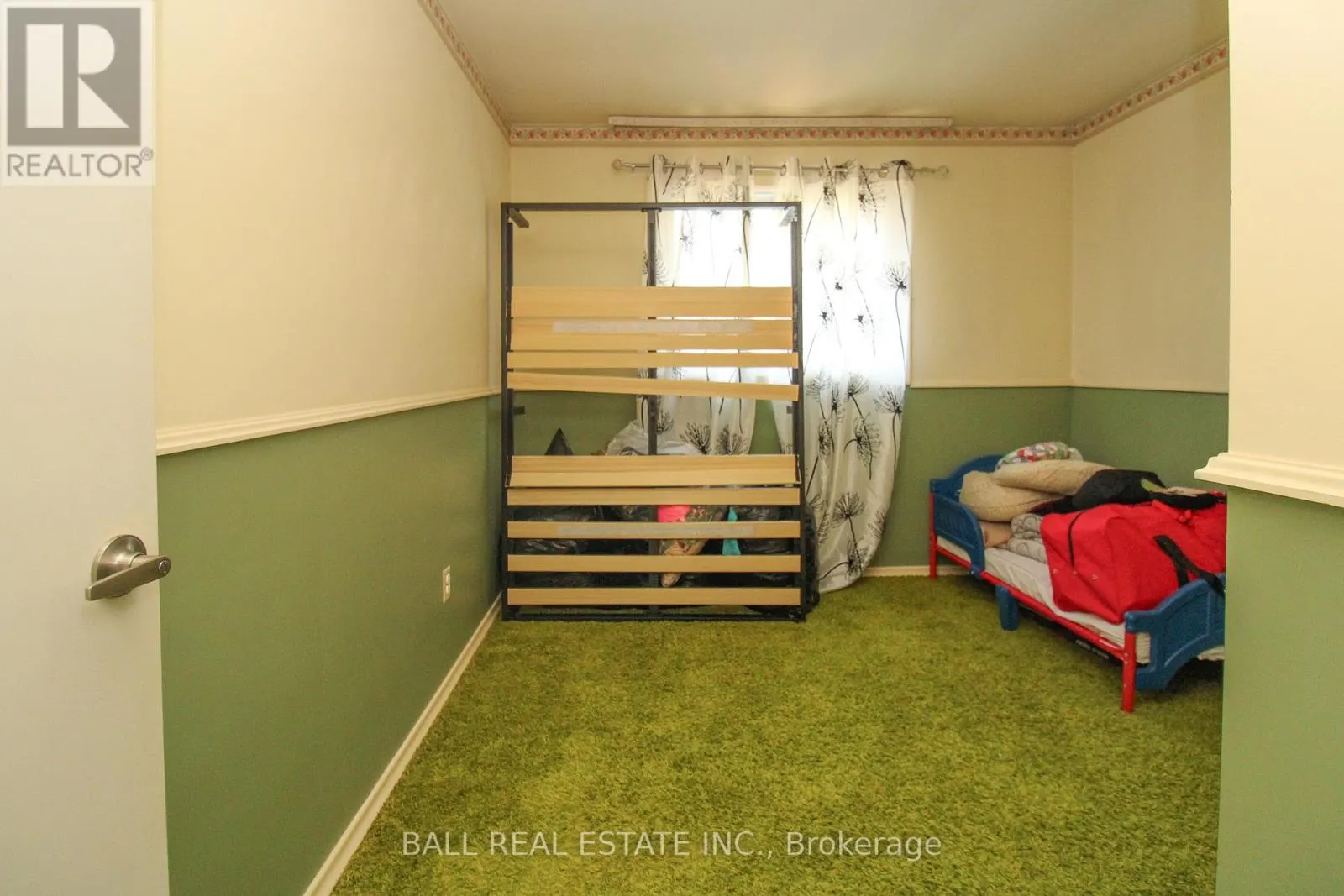 1305 BRIDLE DRIVE