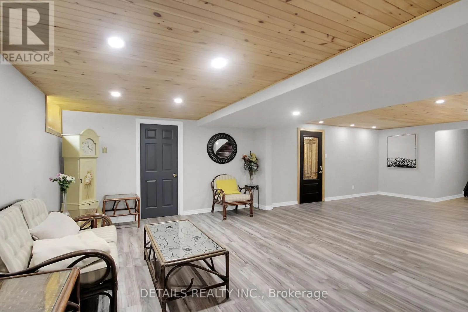 1341 SHYLO CRESCENT