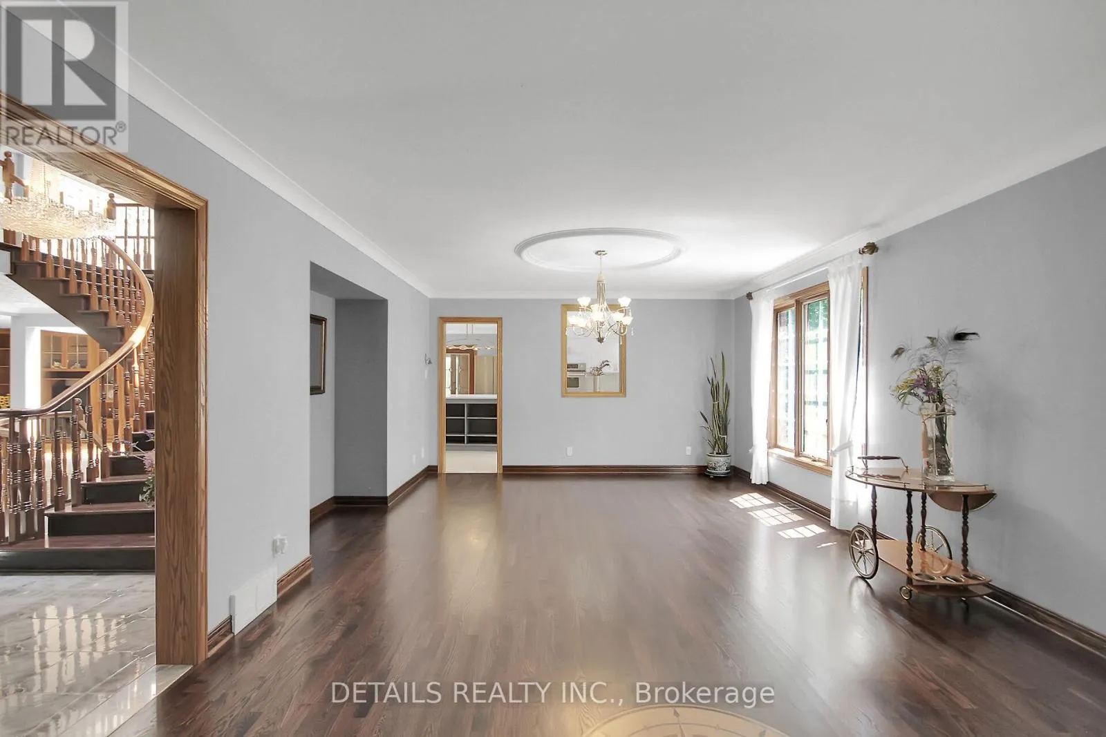 1341 SHYLO CRESCENT