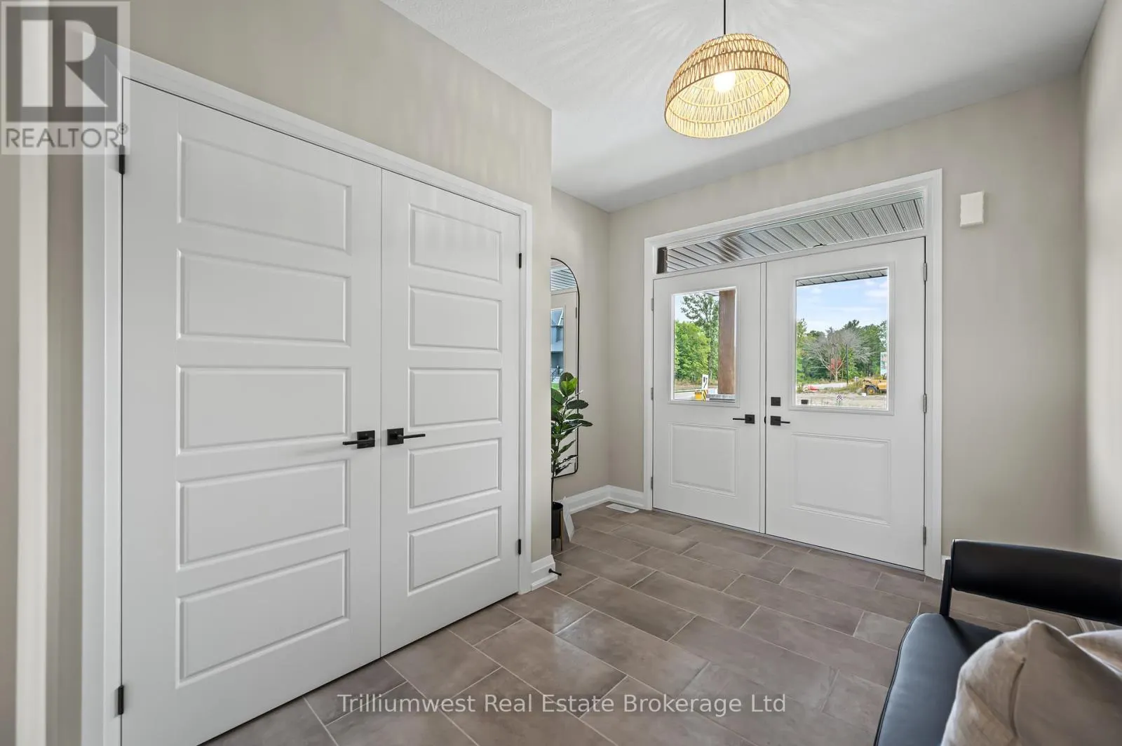 155 HAYLOCK AVENUE