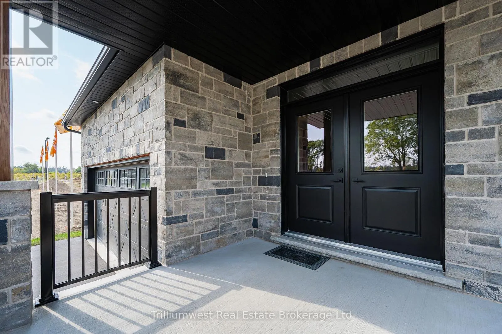 155 HAYLOCK AVENUE