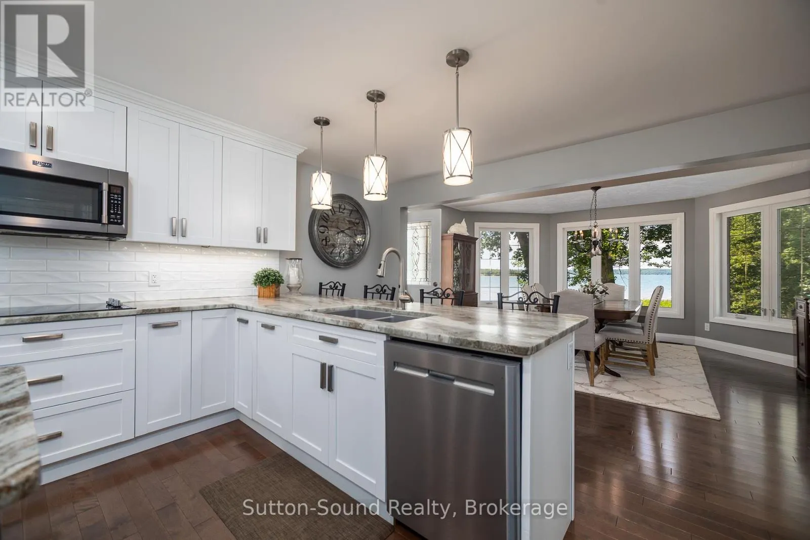 359288 GREY RD 15 ROAD