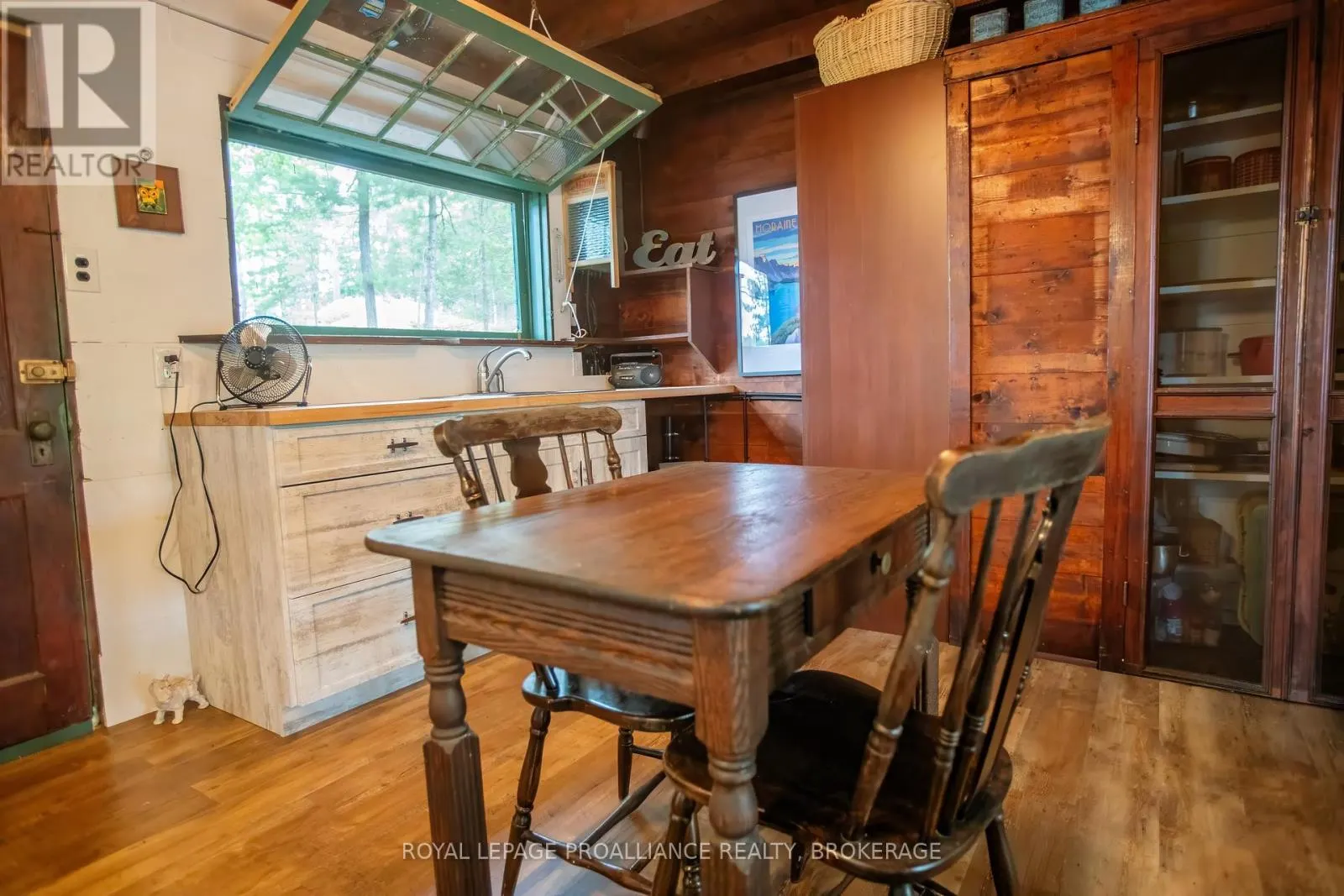 20800 HORSESHOE ISLAND