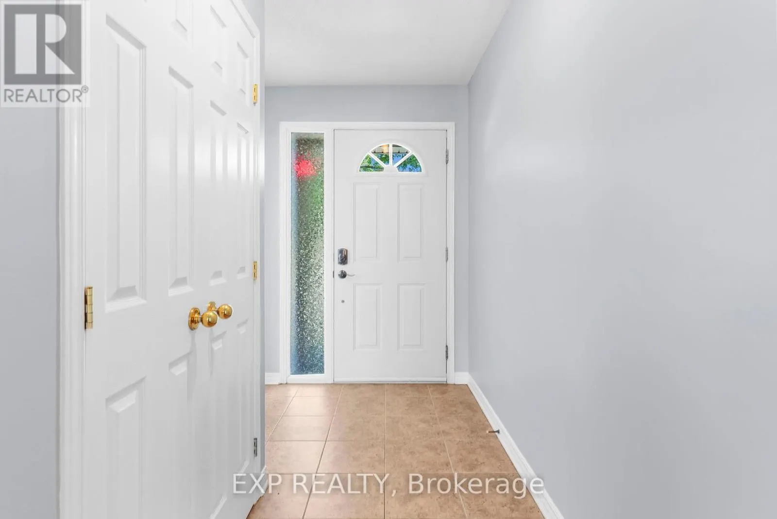 114 ECHOWOODS AVENUE
