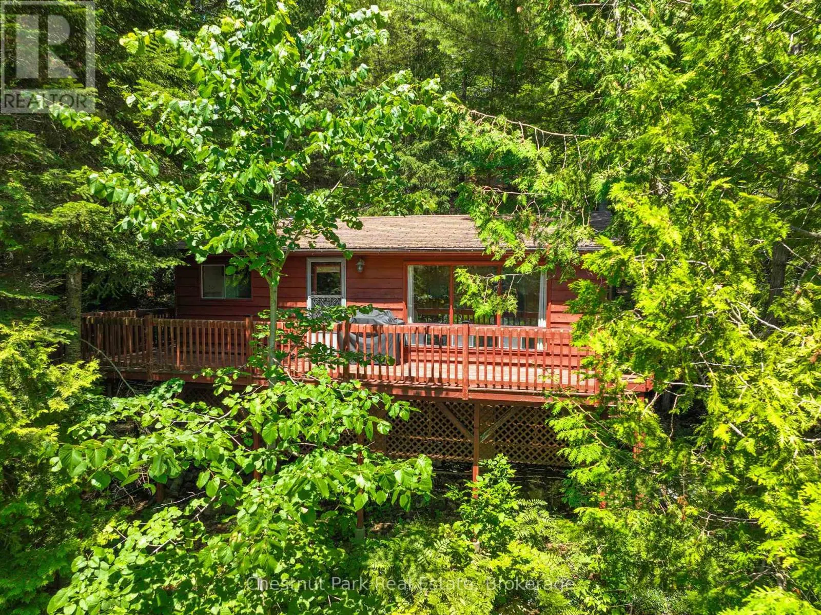 1054 10 DEEWOOD DRIVE