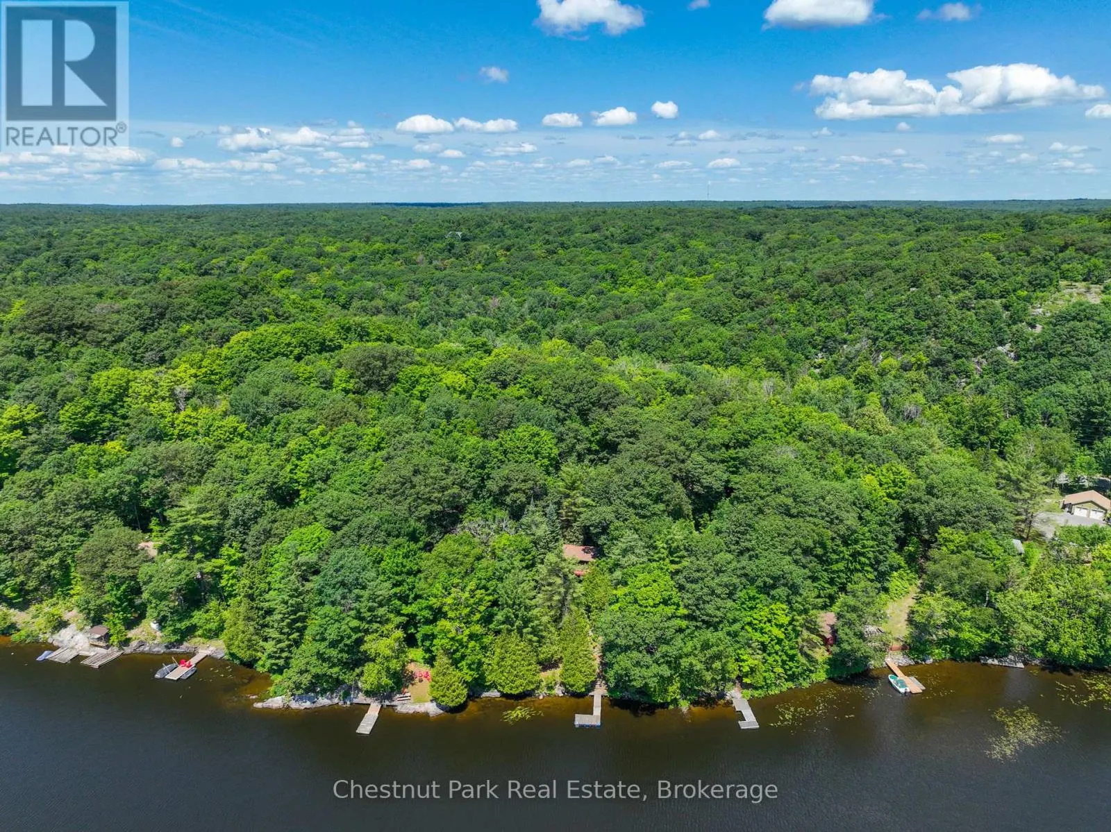 1054 10 DEEWOOD DRIVE