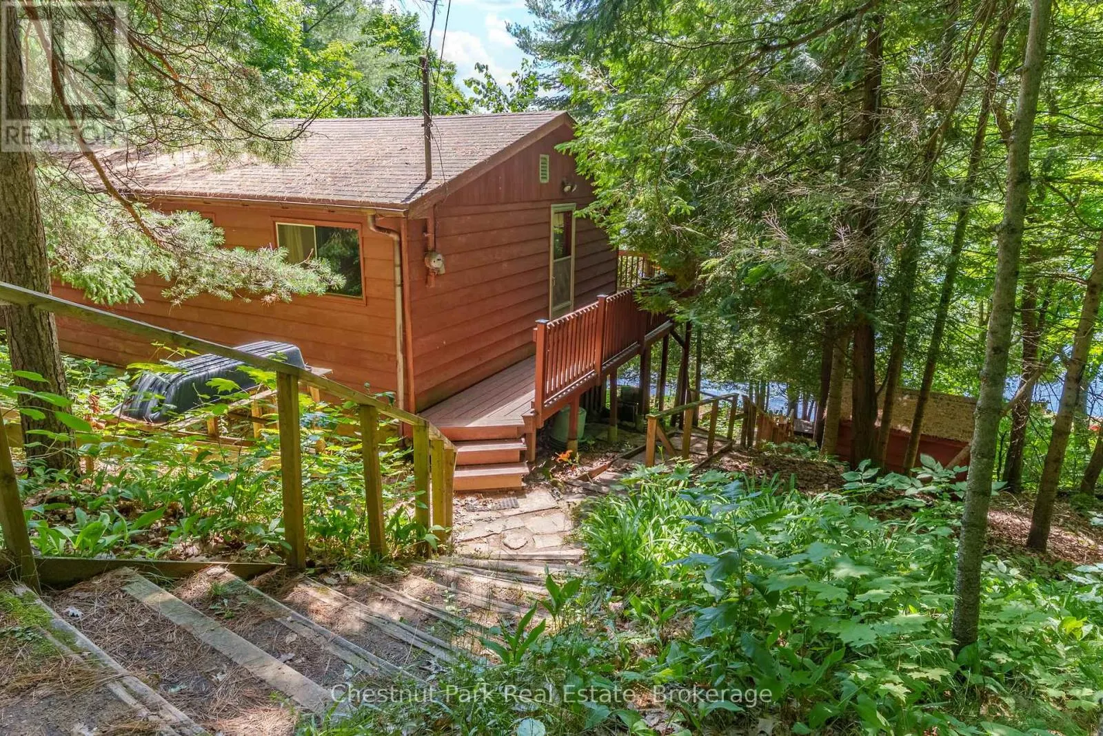 1054 10 DEEWOOD DRIVE