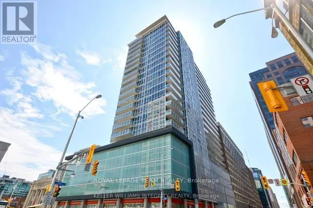 2208 - 324 LAURIER AVENUE W