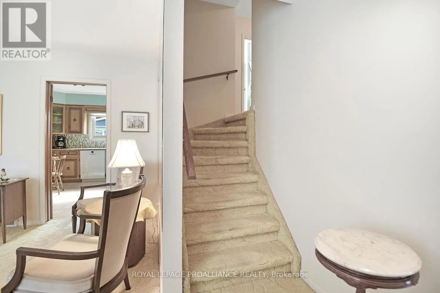 2 WOODLAWN PLACE