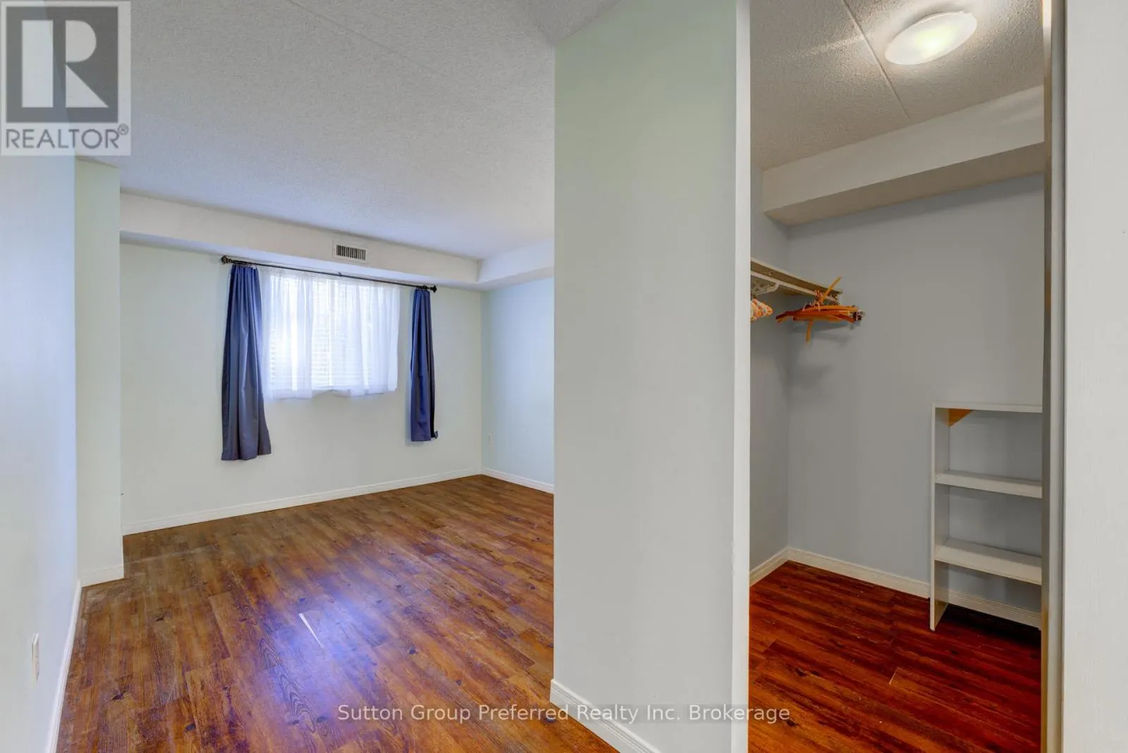 102 - 163 FERGUSON AVENUE, #102