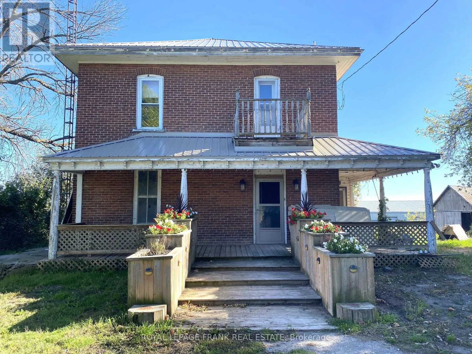 2432 B COUNTY ROAD 8 S