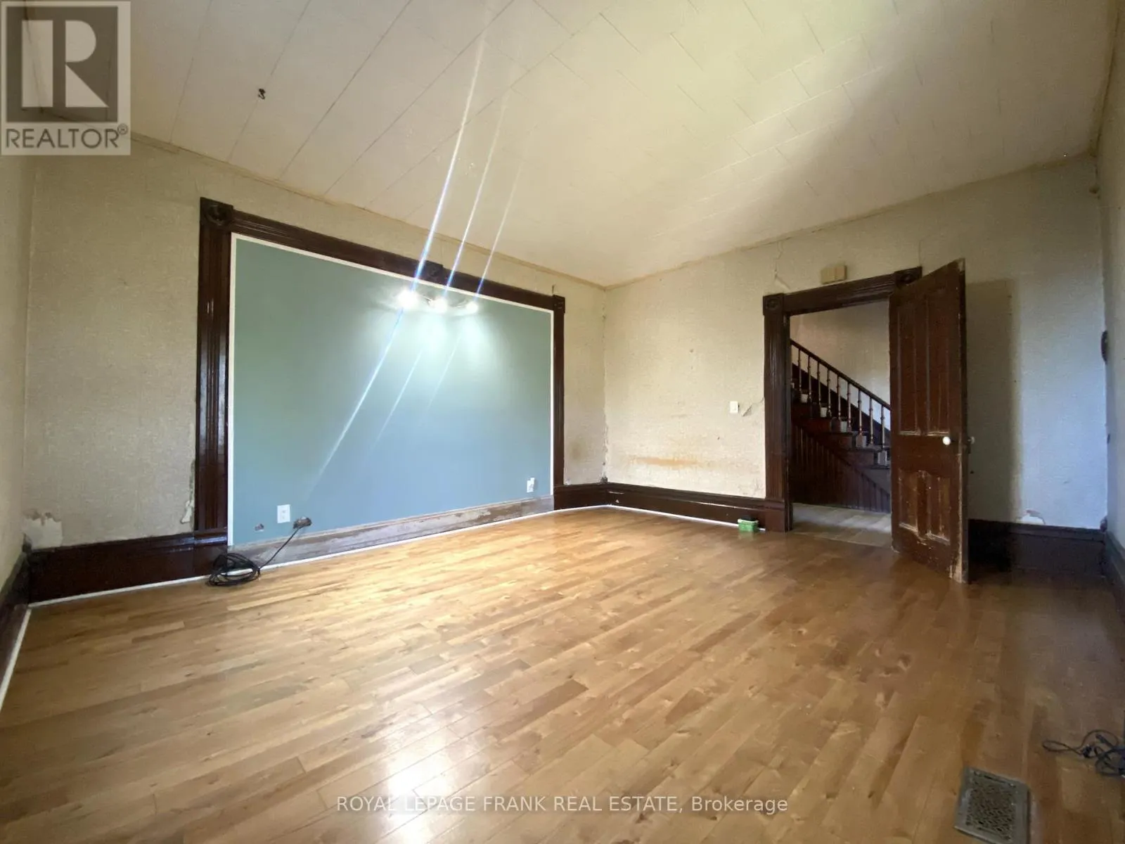 2432 B COUNTY ROAD 8 S