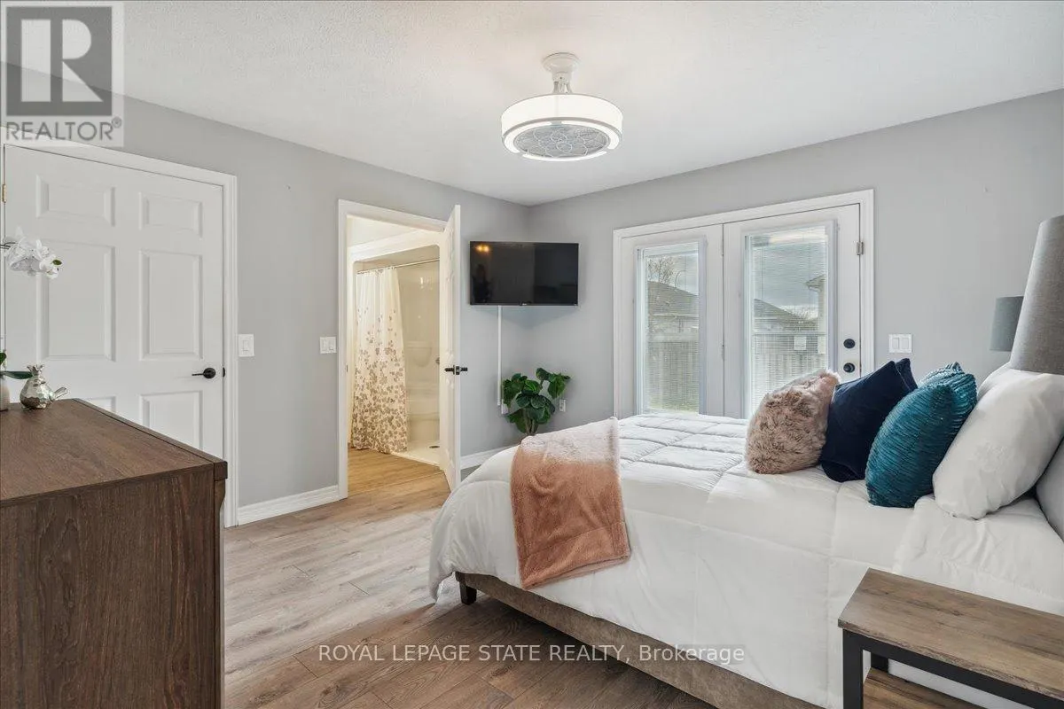 29 MAPLEVIEW DRIVE