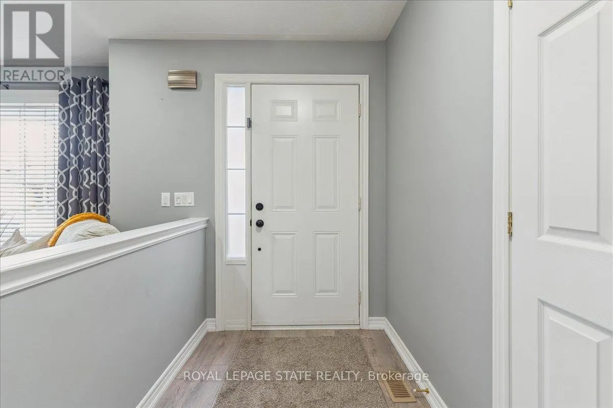 29 MAPLEVIEW DRIVE