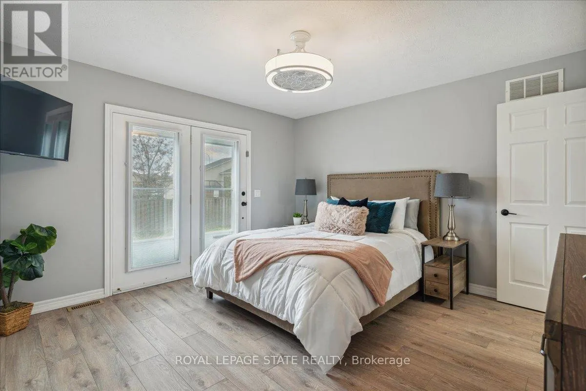 29 MAPLEVIEW DRIVE
