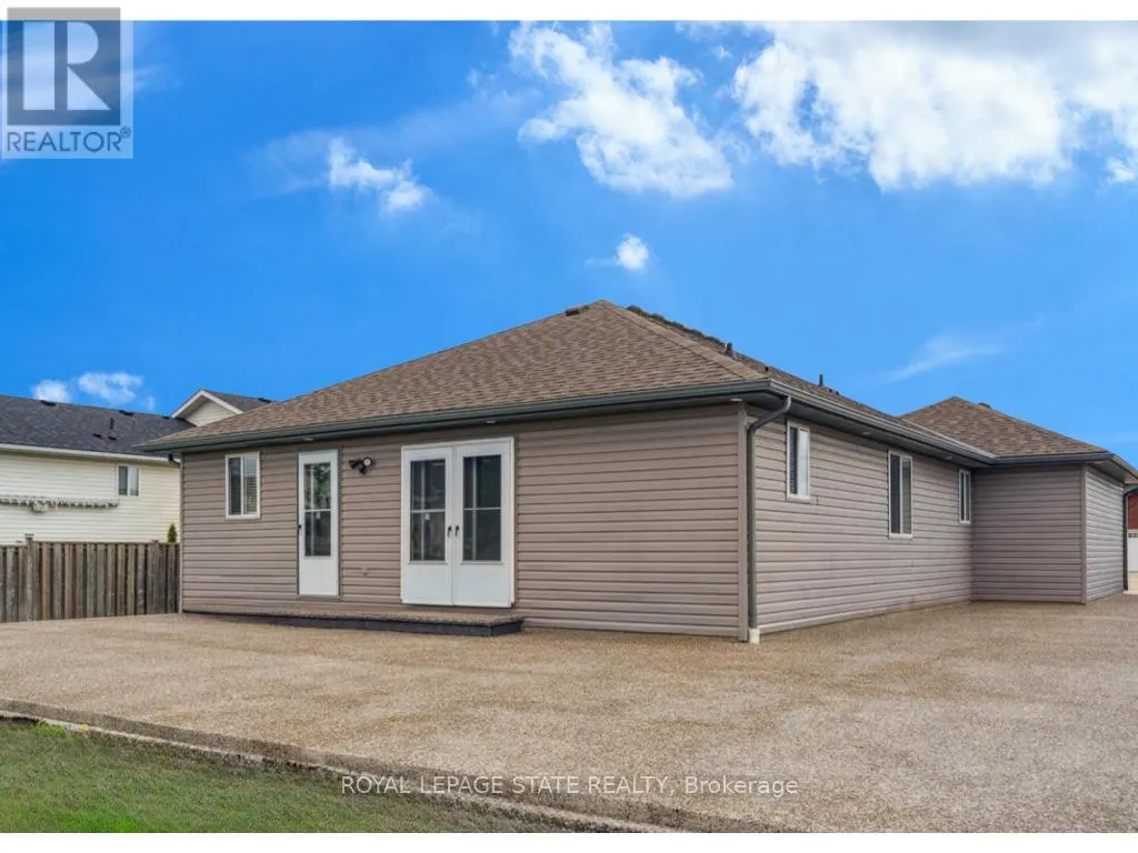 29 MAPLEVIEW DRIVE