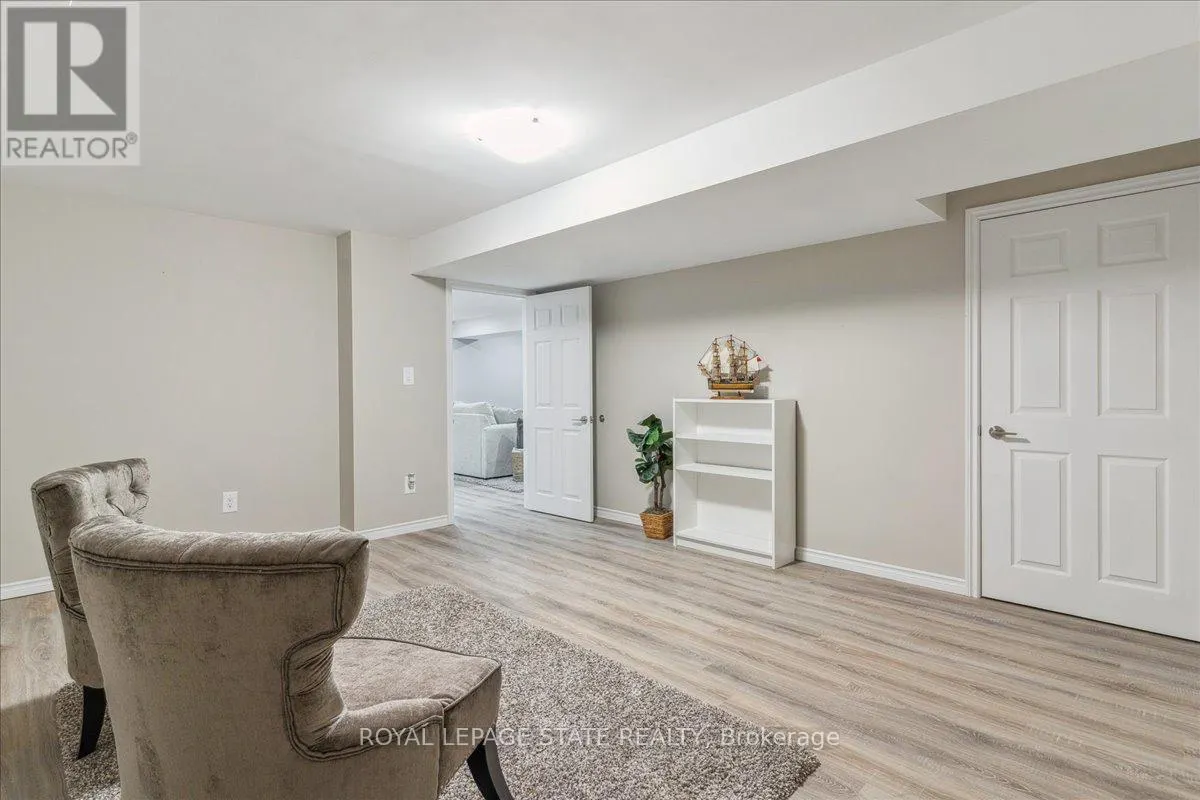 29 MAPLEVIEW DRIVE