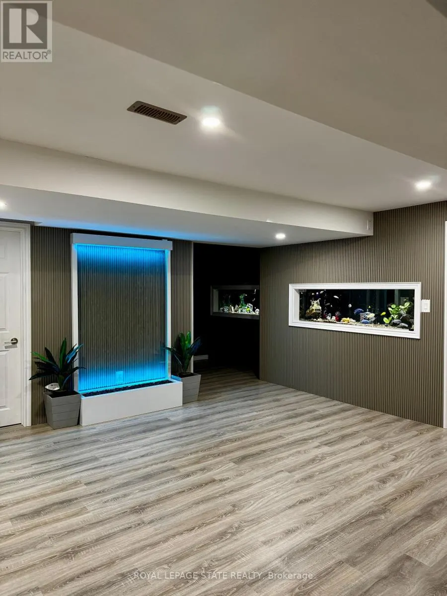 29 MAPLEVIEW DRIVE