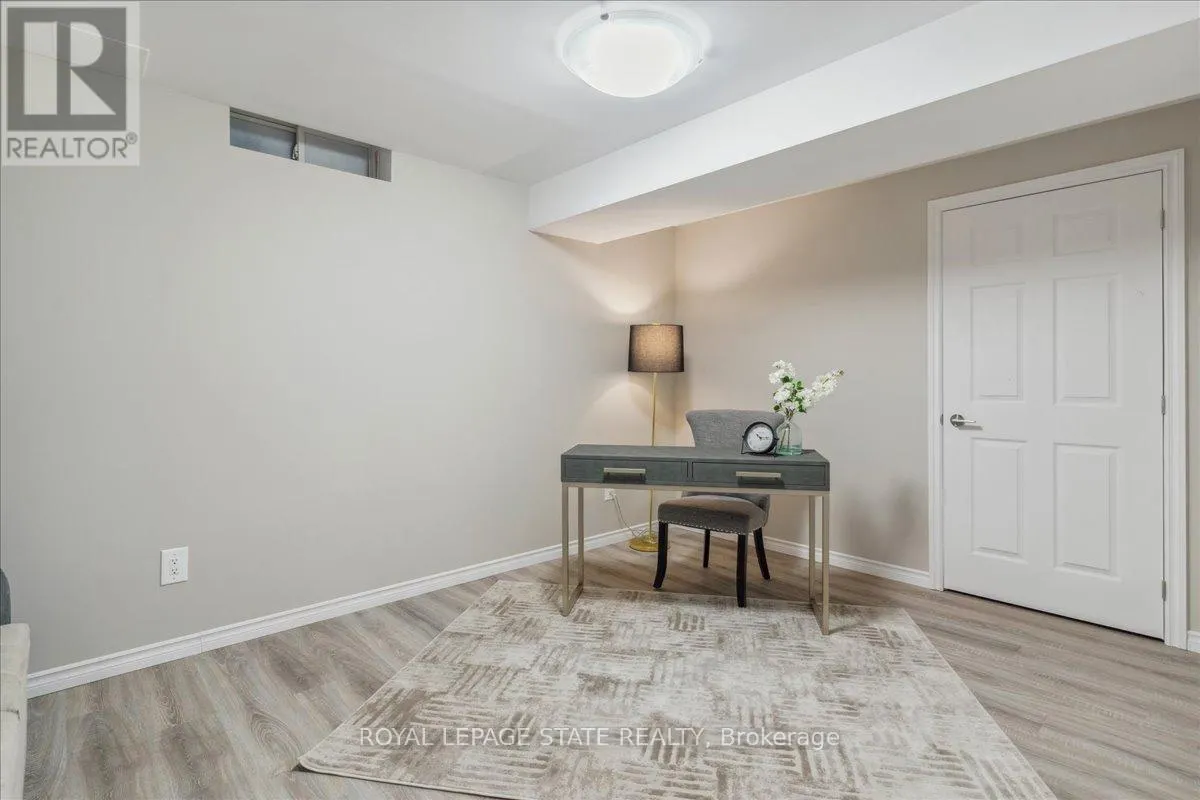 29 MAPLEVIEW DRIVE