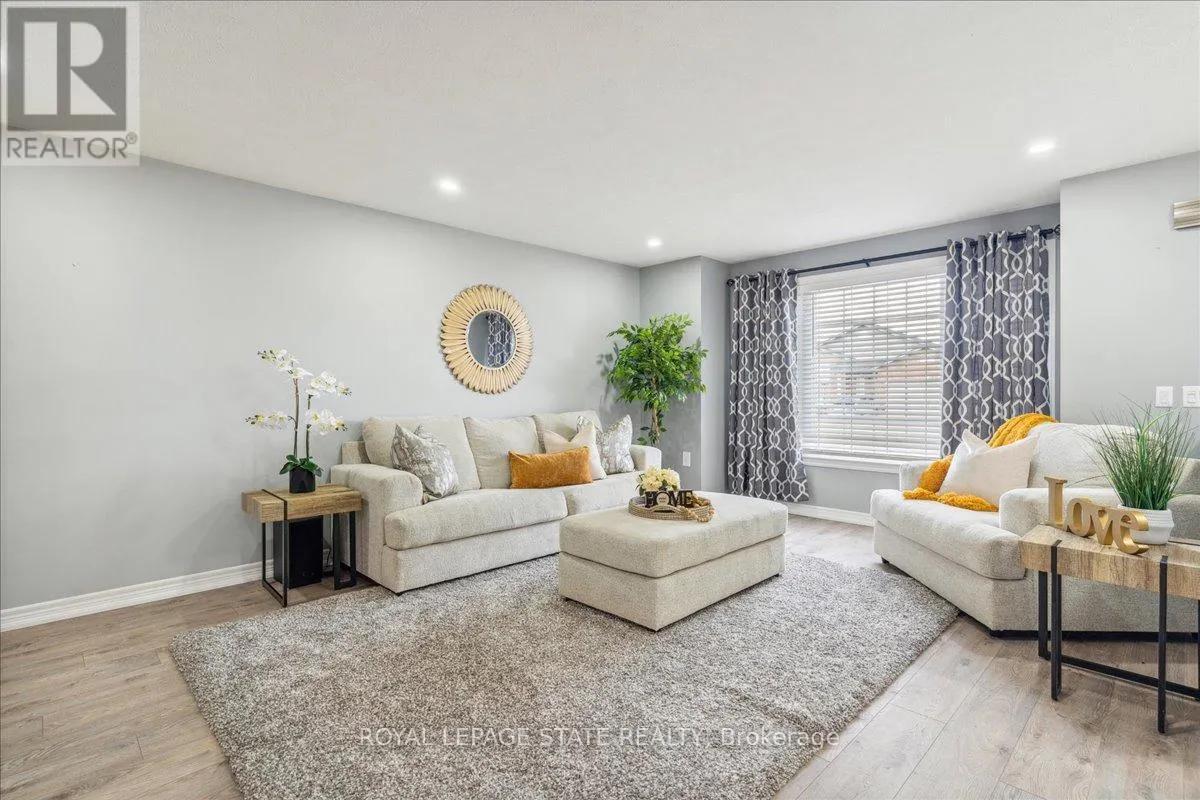 29 MAPLEVIEW DRIVE