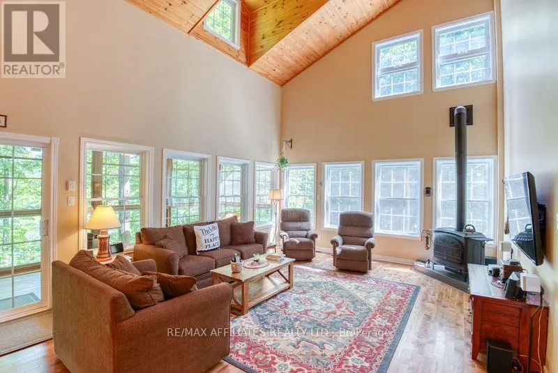 200 WALNUT POINT ROAD