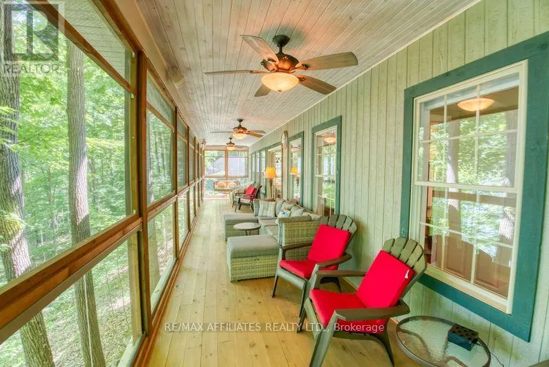 200 WALNUT POINT ROAD
