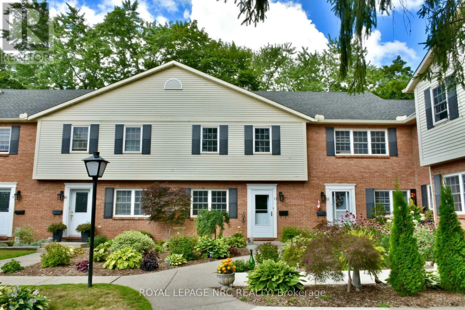 11 - 159 CANBORO ROAD, #11