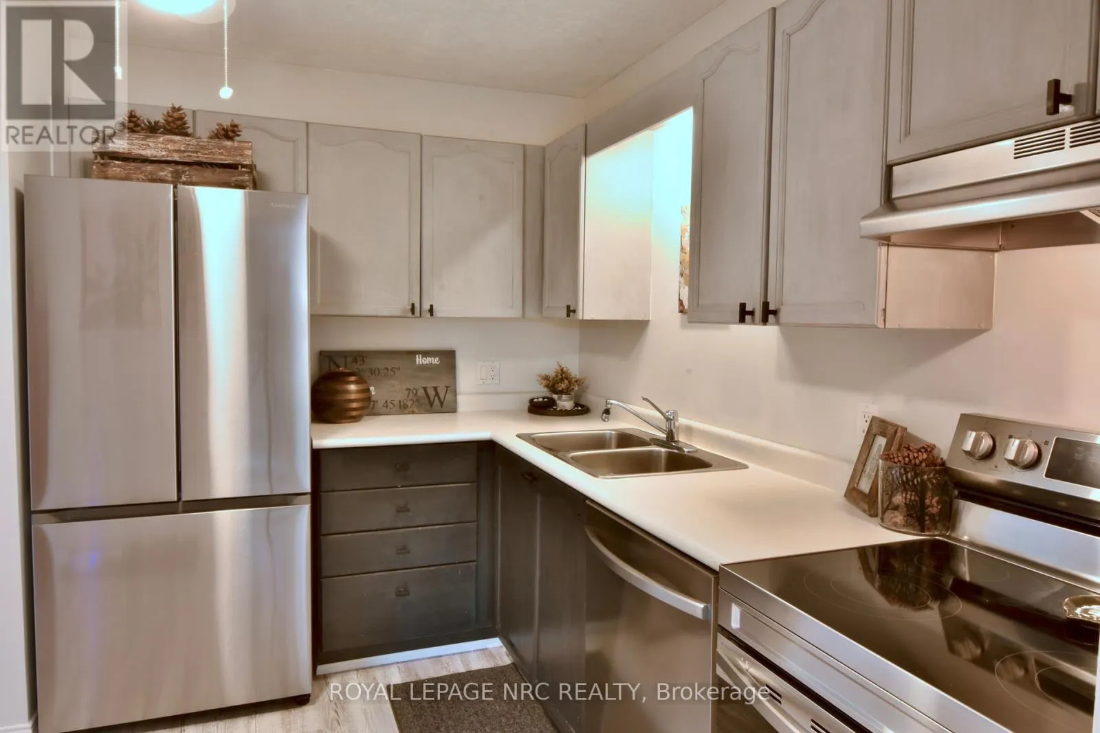 11 - 159 CANBORO ROAD, #11