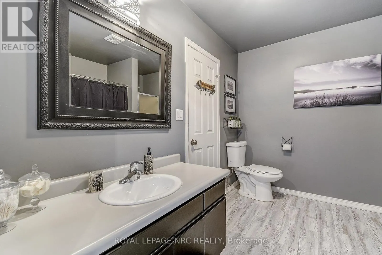 11 - 159 CANBORO ROAD, #11