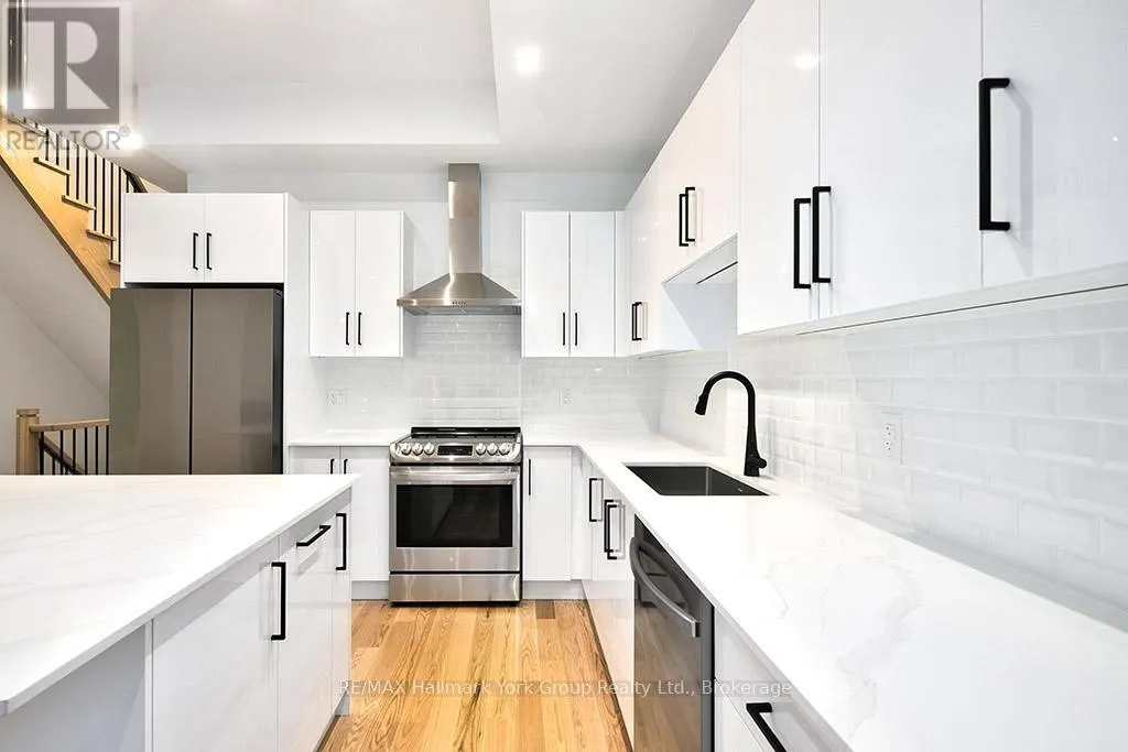 23 WATERVIEW LANE
