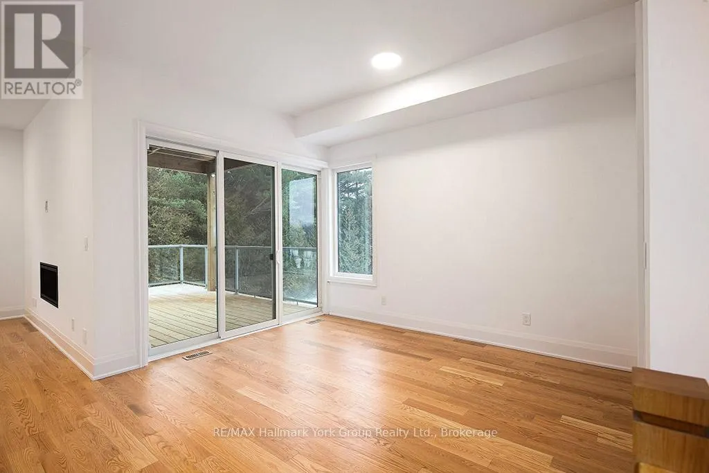 23 WATERVIEW LANE