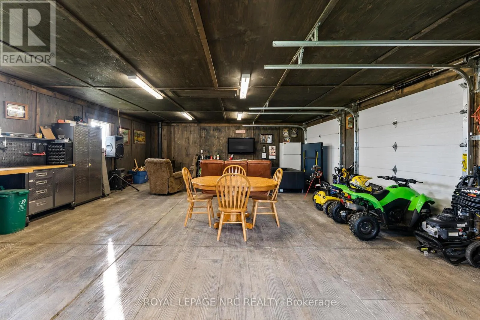 4692 GILMORE ROAD