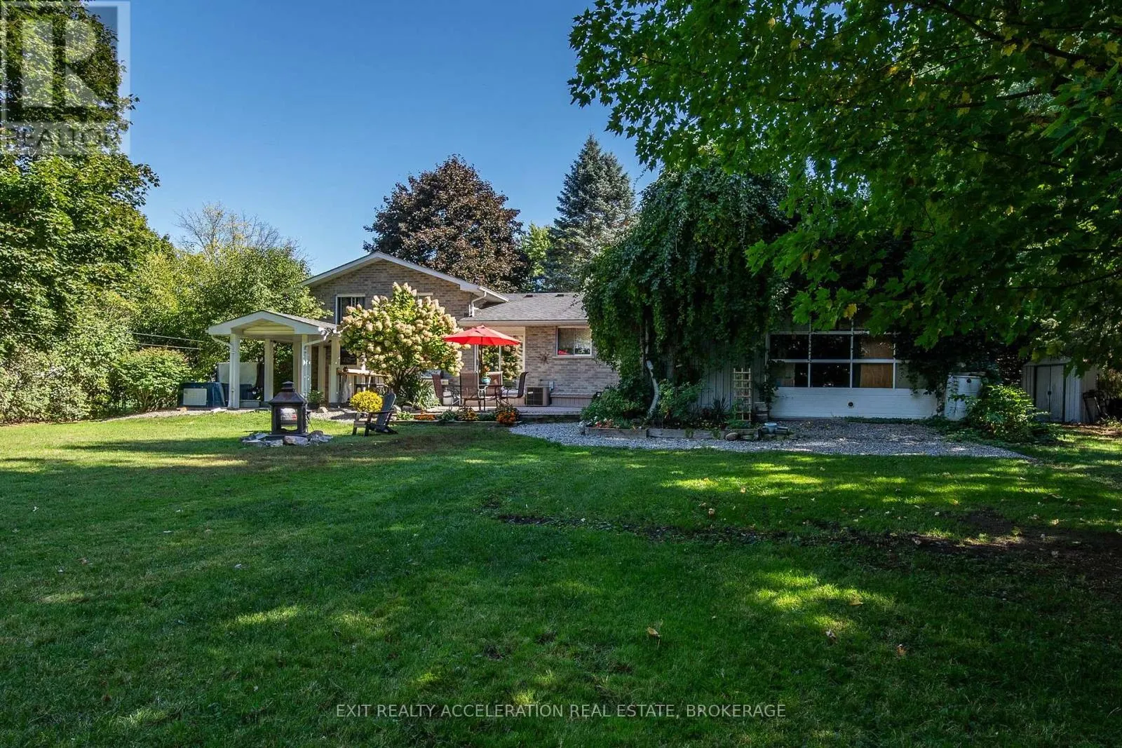 35 RIVERVIEW DRIVE