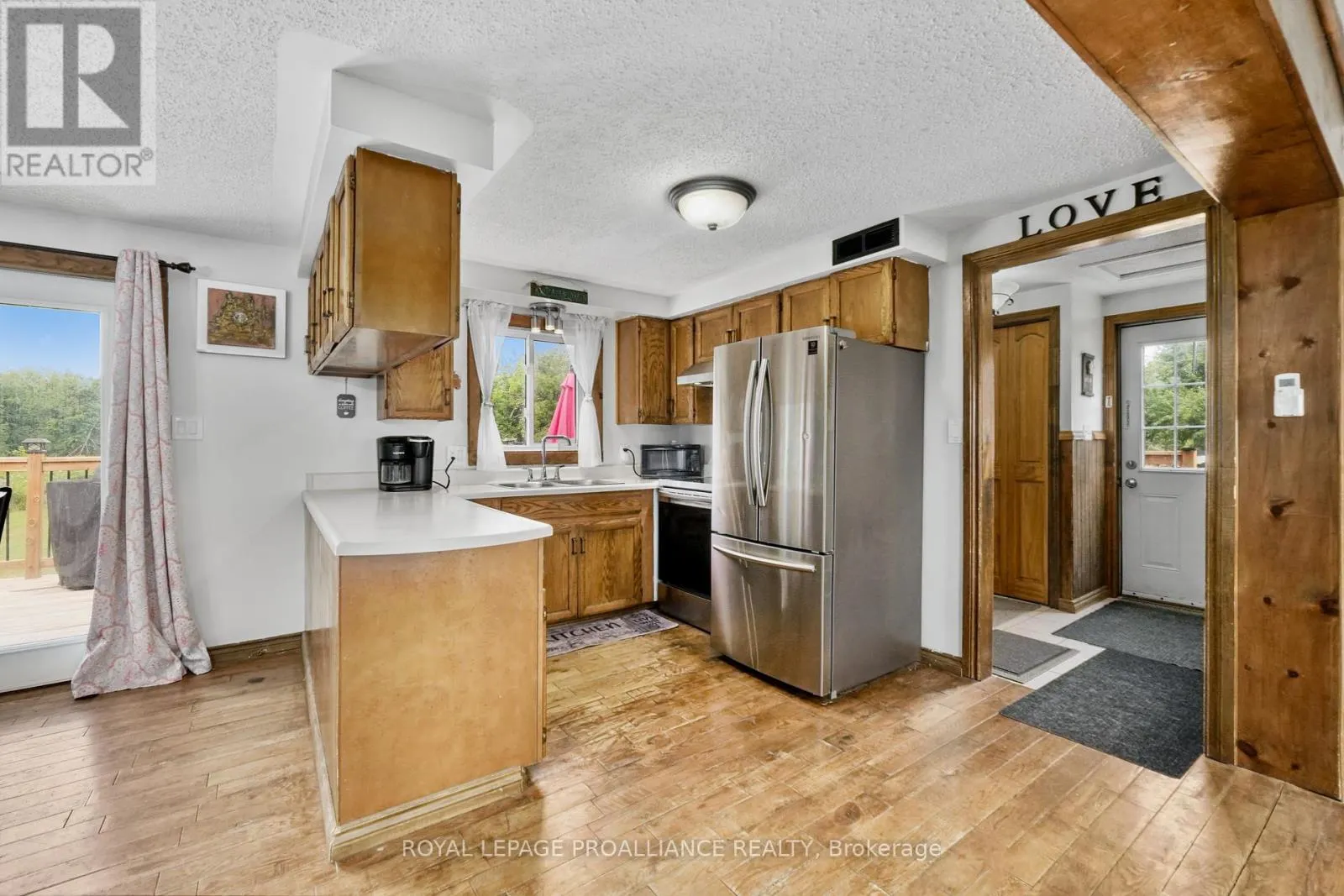 16 MACK TRAIL