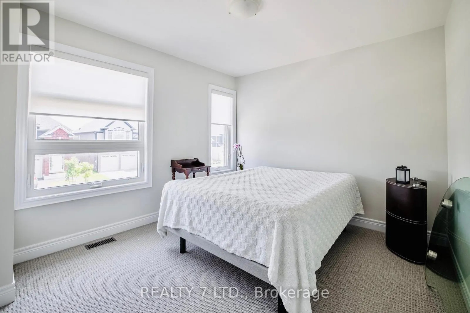 128 SUSAN DRIVE