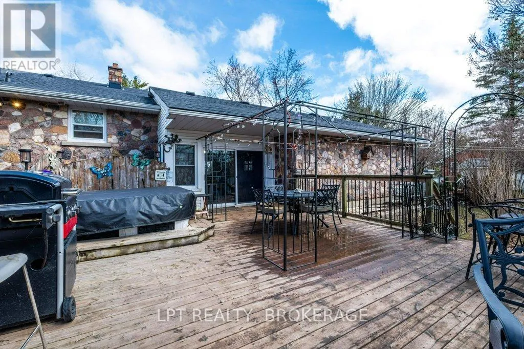 3939 HOWES ROAD