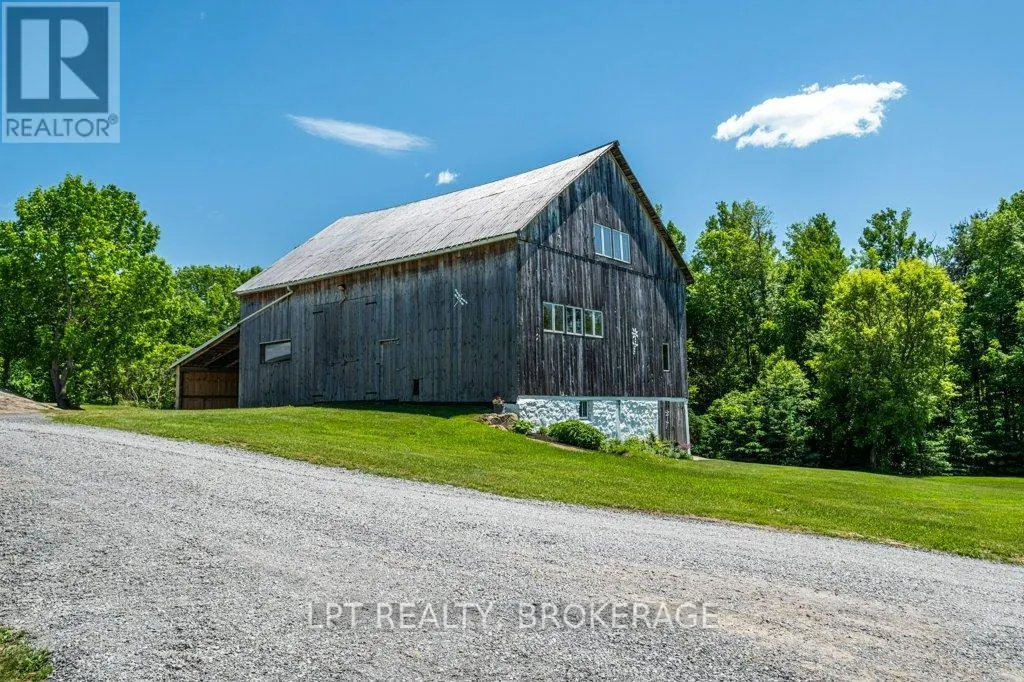 1758 FORTY FOOT ROAD