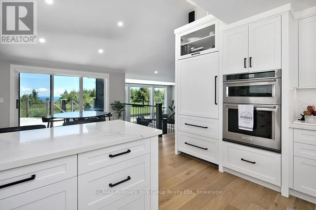 125 MOUNTAIN ROAD