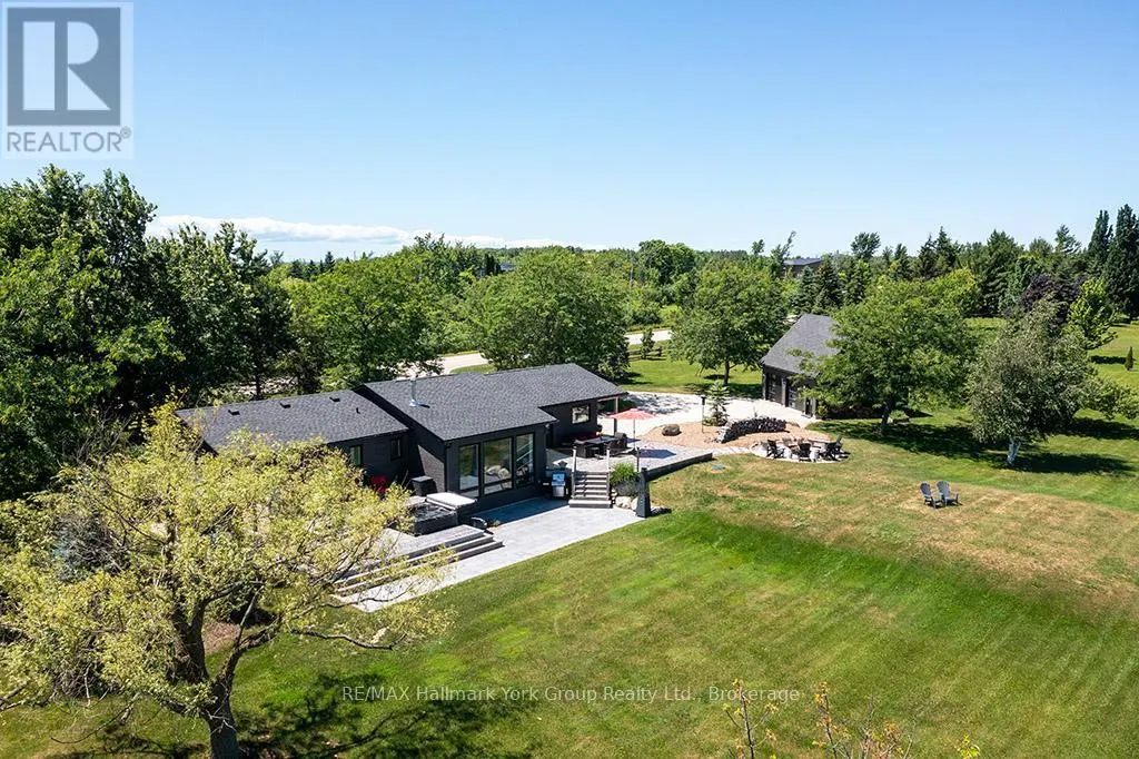 125 MOUNTAIN ROAD