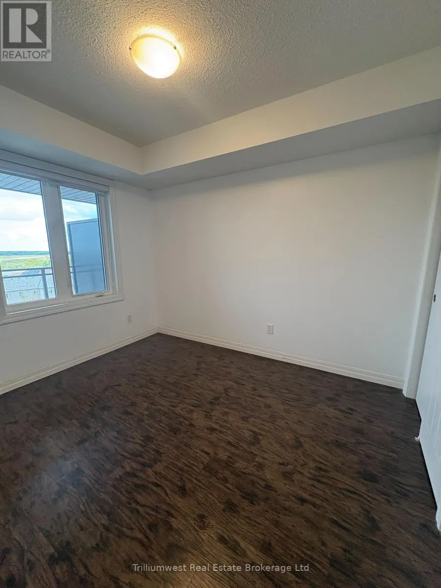 405 - 108 SUMMIT RIDGE DRIVE, #405