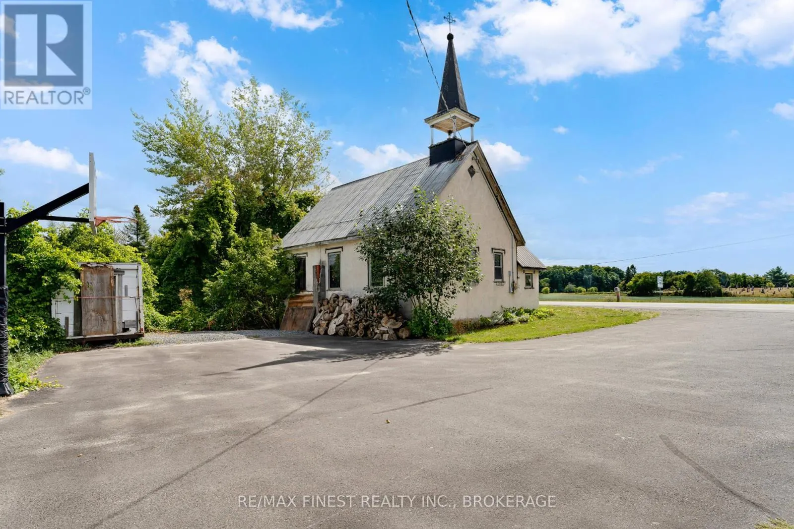 6955 COUNTY 2 ROAD