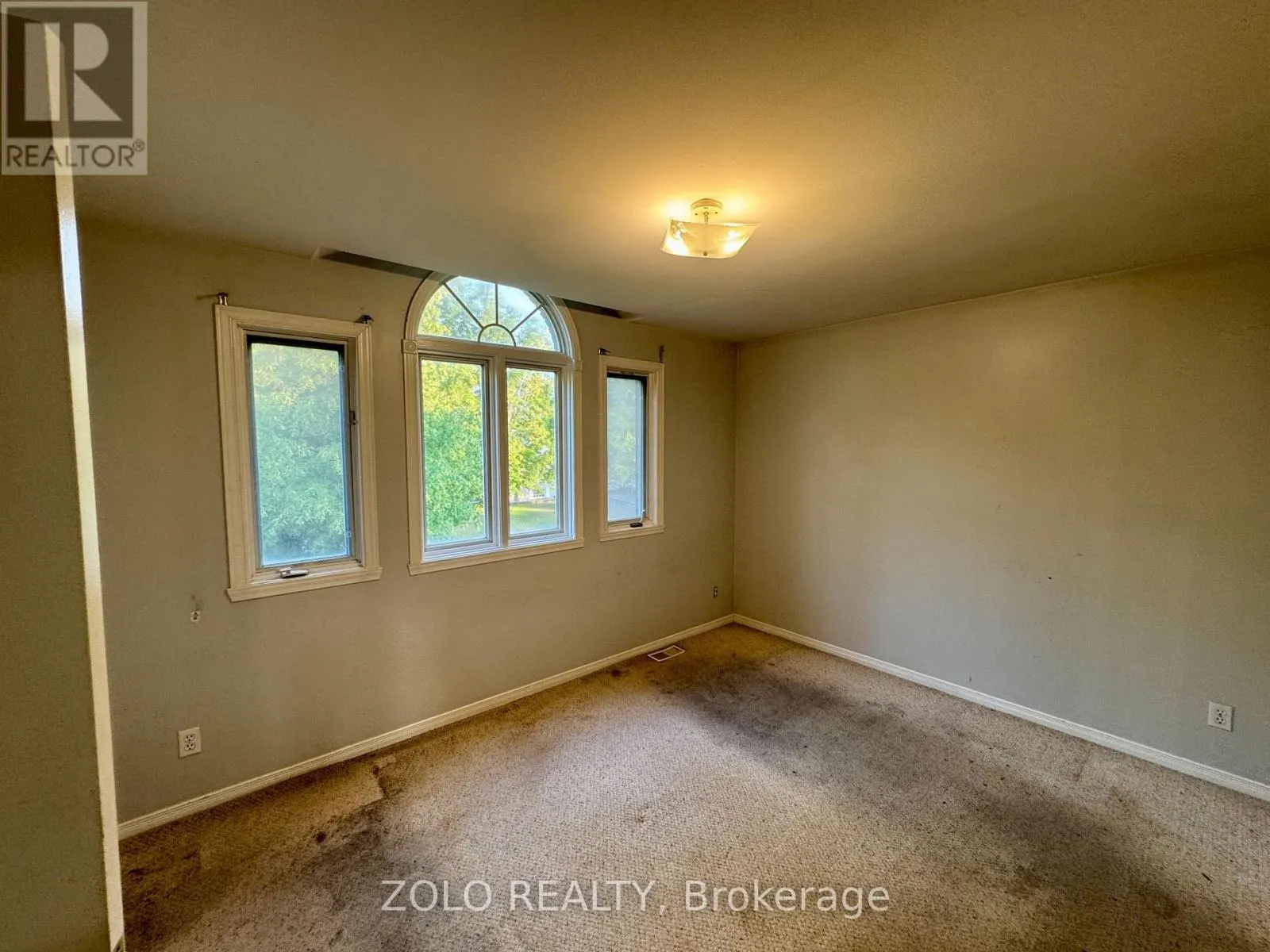 2313 EMILY CRESCENT