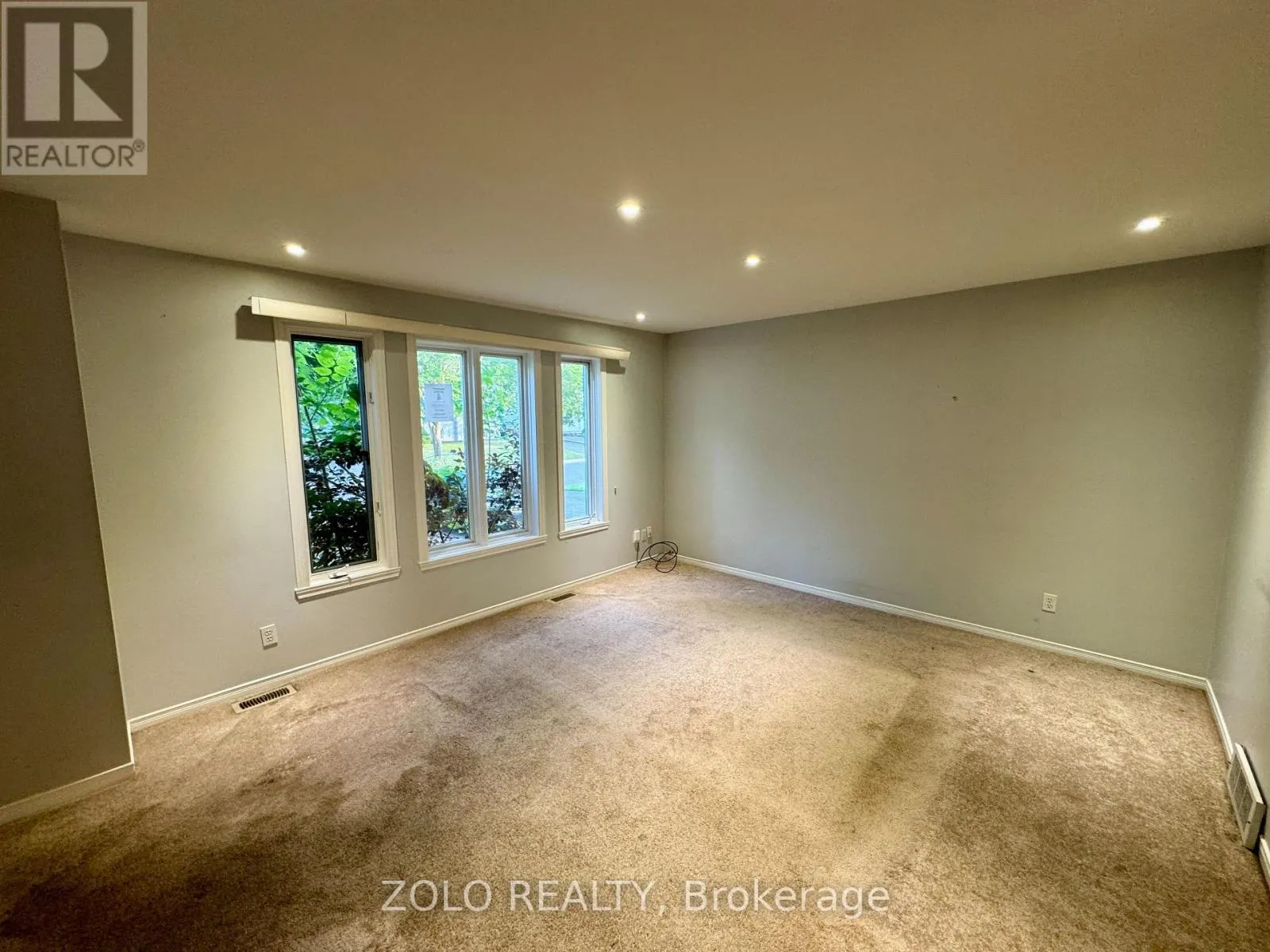 2313 EMILY CRESCENT