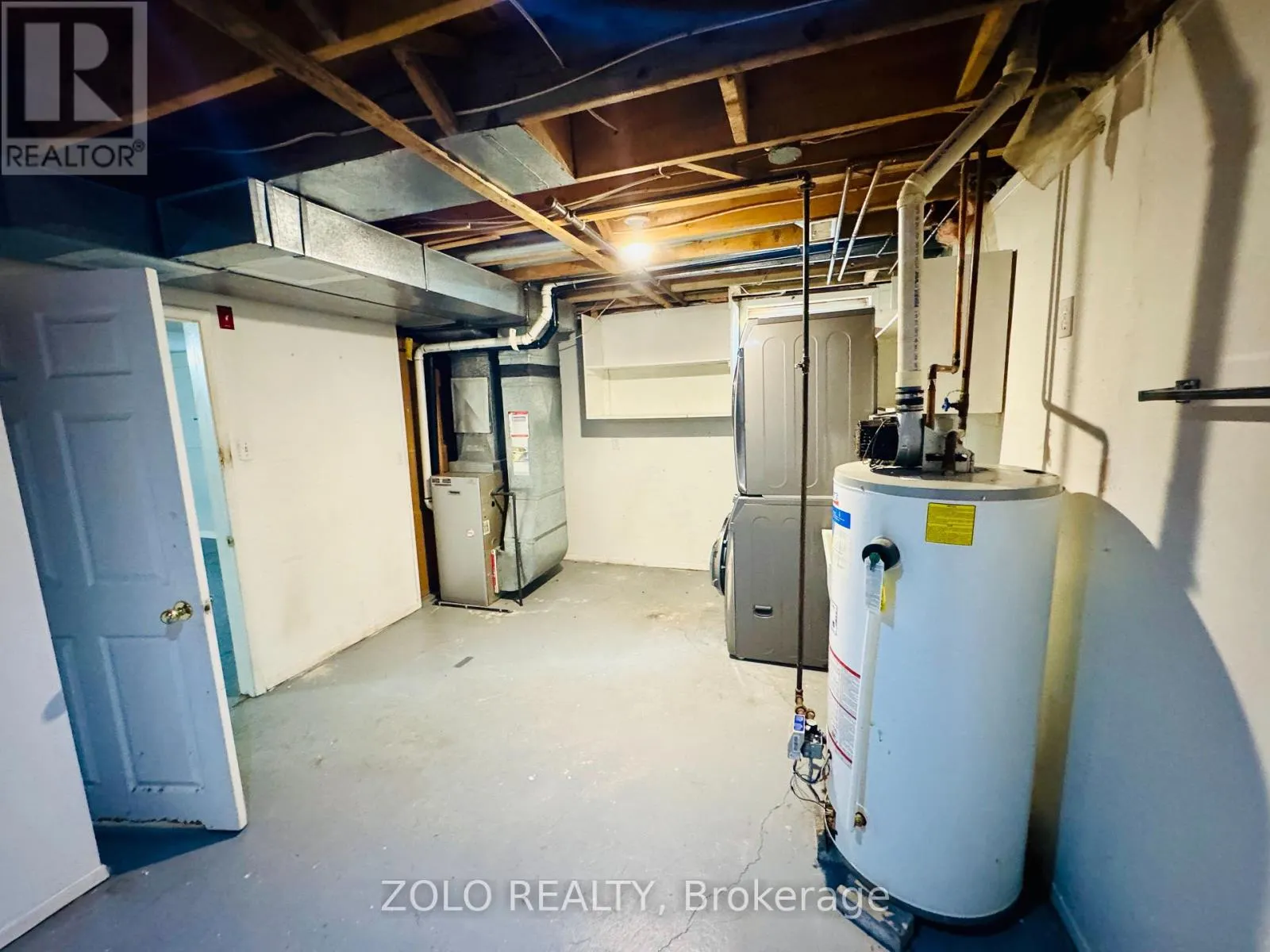 2313 EMILY CRESCENT
